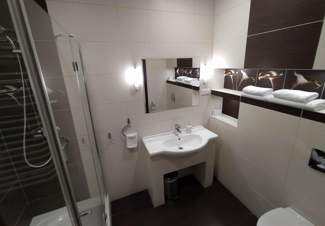 Restauracja Kargul Noclegi Leczyca Bagian luar foto