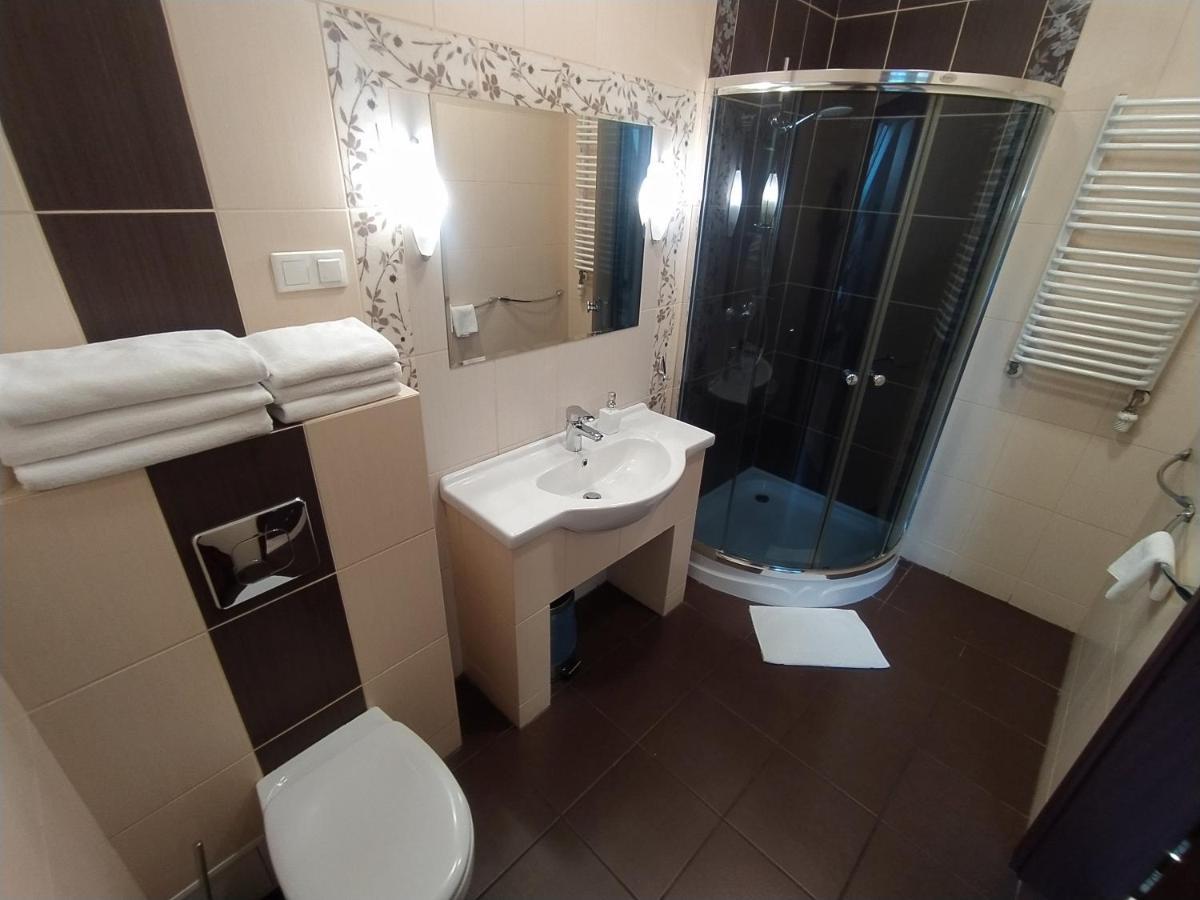 Restauracja Kargul Noclegi Leczyca Bagian luar foto